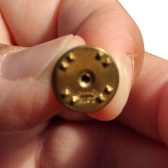 Vintage 60s Arrow of Light Boy Scouts of America lapel Pin - Picture 4 of 4